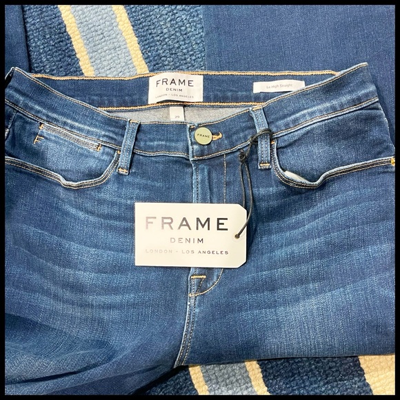 Frame Denim Le High Straight. Size 29. - Picture 3 of 7